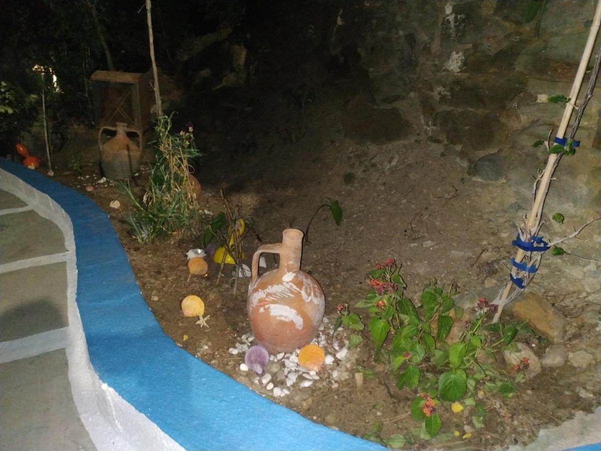 Villa Kotetsi - Rooms To Let - Volissos - Chios Экстерьер фото